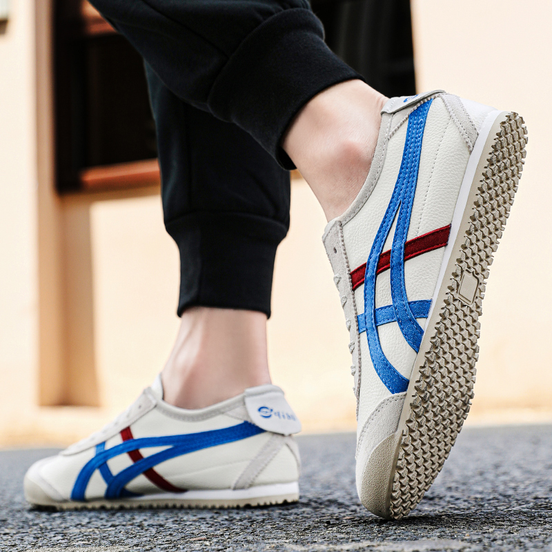 Couple's Four-Season Casual Shoes, Soft-Soled Non-Slip Outdoor Walking Shoes, Men's and Women's Flat Shoes, Fashionable Men's Sports Sneakers, New Style