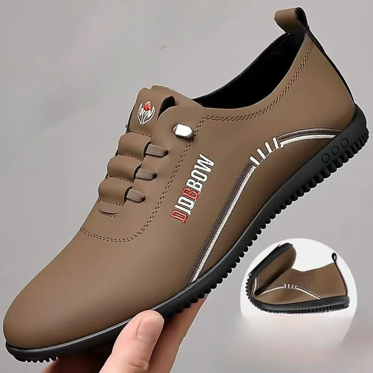 Retro Leather Shoes for Men Summer 2025 New Outdoor Lightweight Men's Loafers British Peas Shoes Men's Moccasins Tenis Masculino