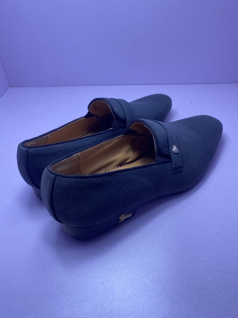 Italy Style - Classic Italian-Style Men's Shoes for Elegance  