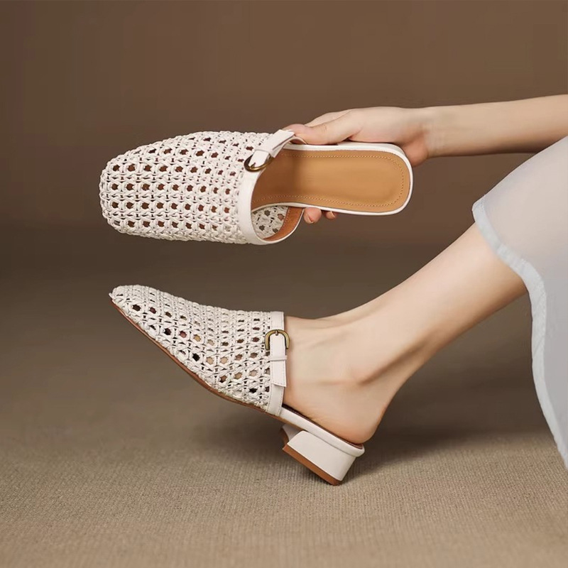 French Retro Fashion Woven Breathable Hollow Women's Slippers Bag Head Half Drag Summer Wear Low-heeled Casual Mesh Muller Shoes
