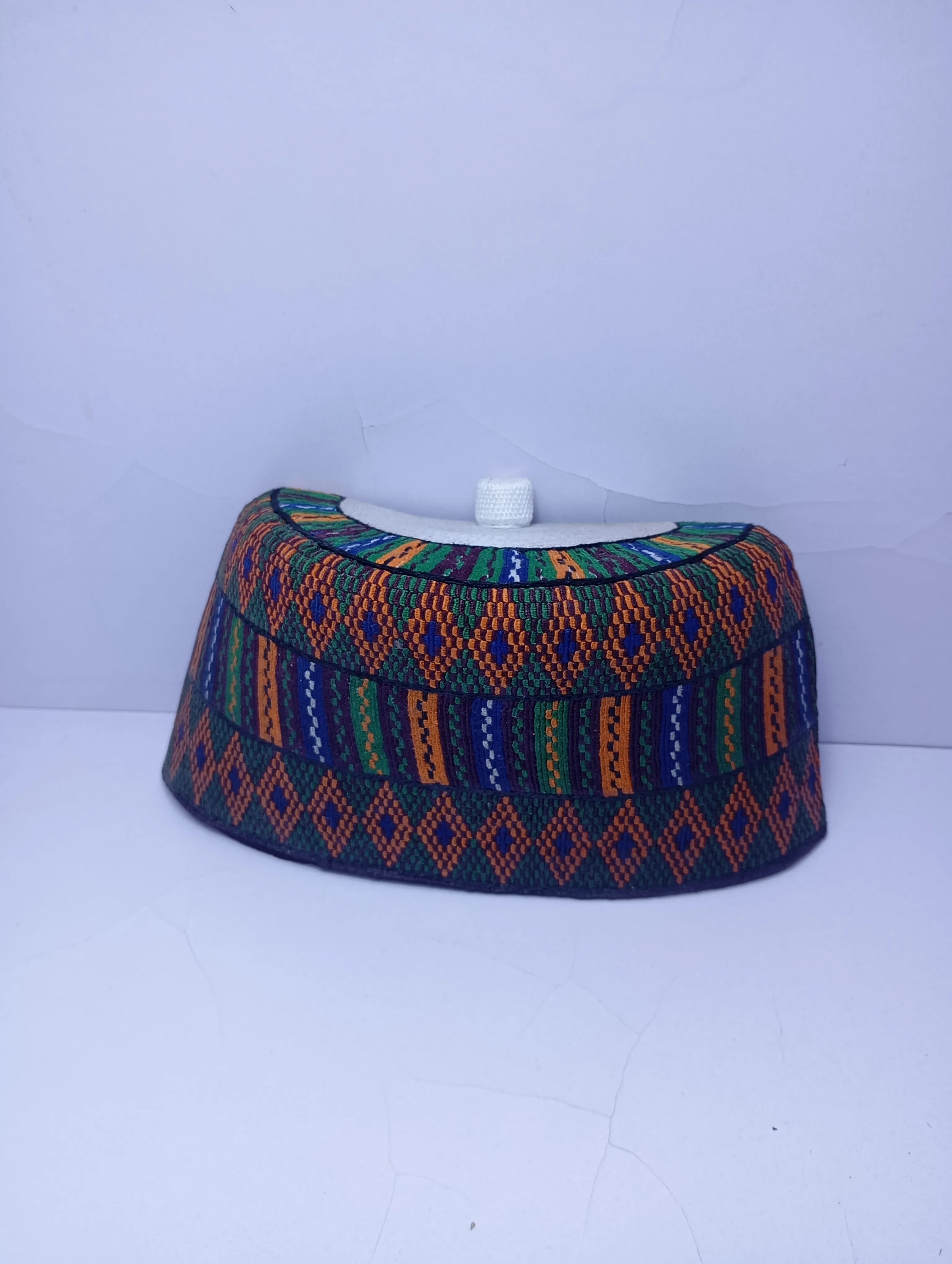 Original Handwoven Hausa Fulani Zawa Cap – Bangol Kindei Bama Style | Men’s Knitted Maiduguri Cap Sizeof 22.5 