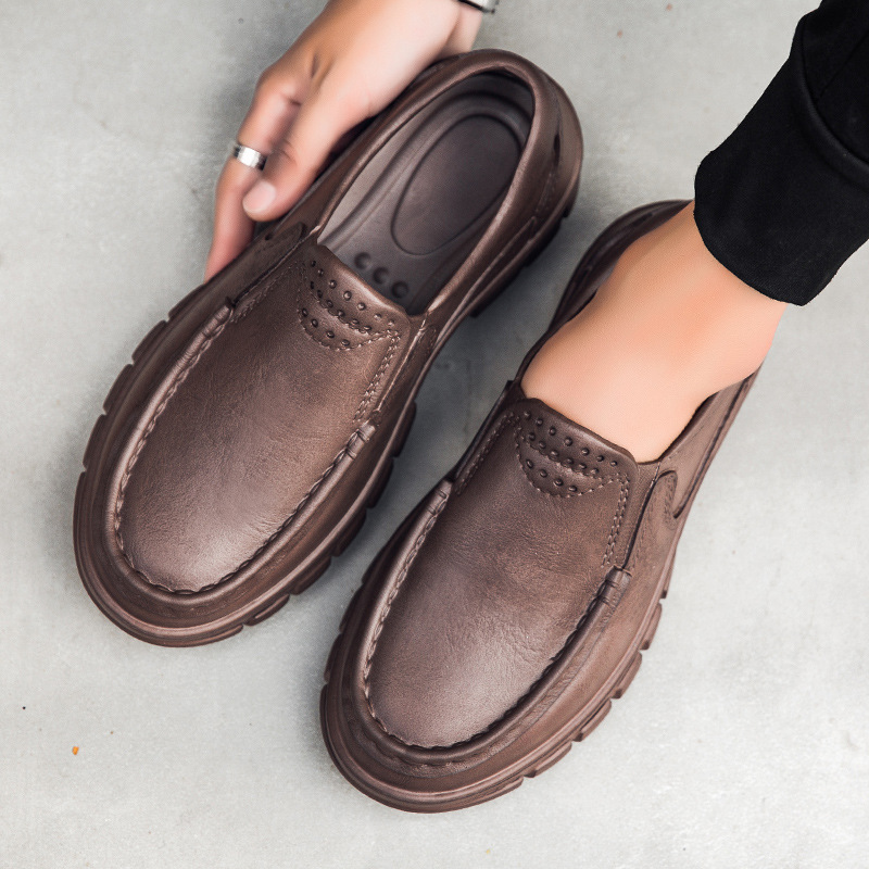Fashion Leather Men's Casual Shoes Non-slip EVA Chef shoes Men Waterproof Loafers Comfort Soft soled Men Driving shoes Plus Size