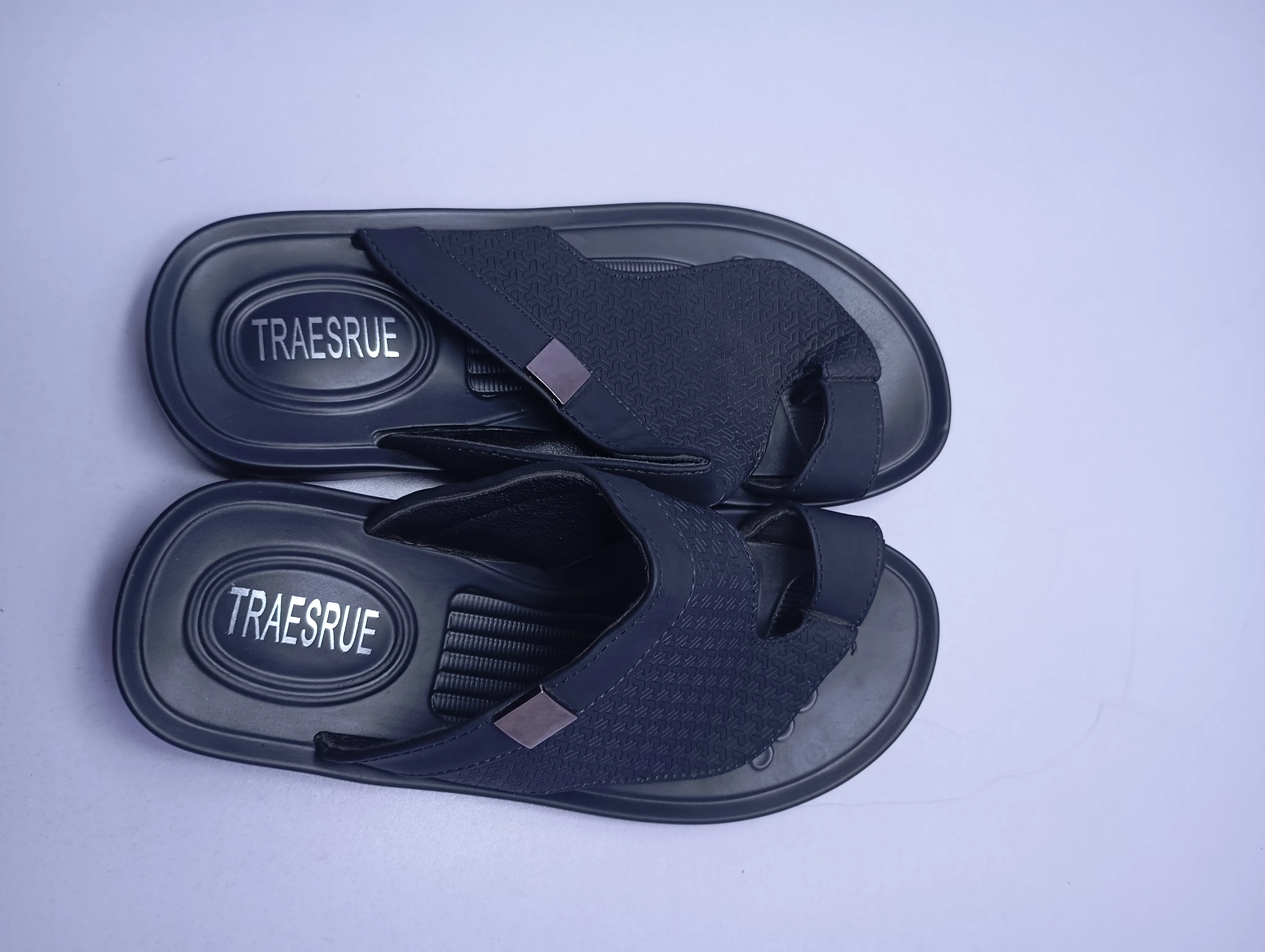 Men Shoe Sandal Treasure Sizeof 33 