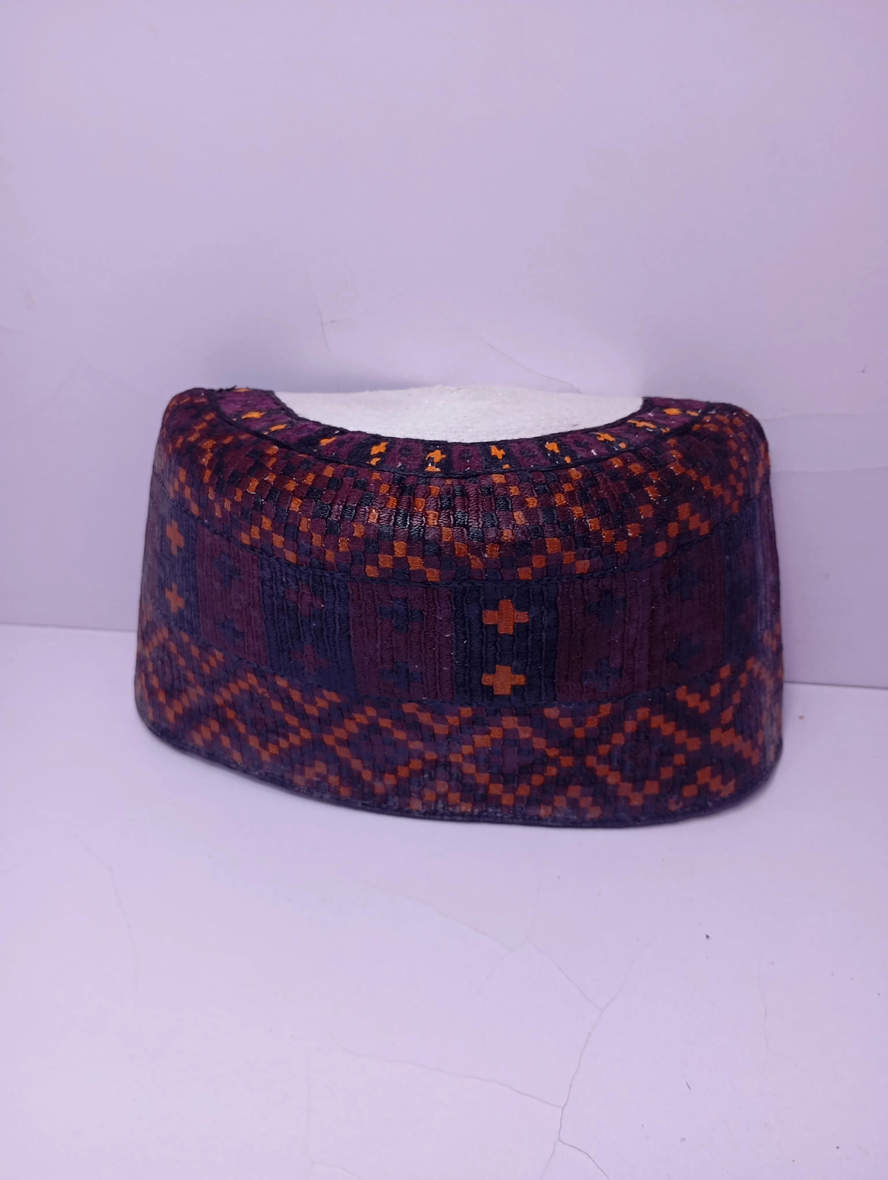 Original Handwoven Hausa Fulani Zawa Cap – Bangol Kindei Bama Style | Men’s Knitted Maiduguri Cap Sizeof 23 