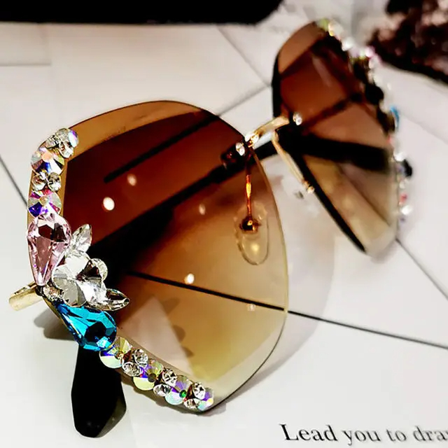 2023 Luxury Brand Design Vintage Rimless Rhinestone Sunglasses Women Men Fashion Gradient Lens Sun Glasses Shades for Female