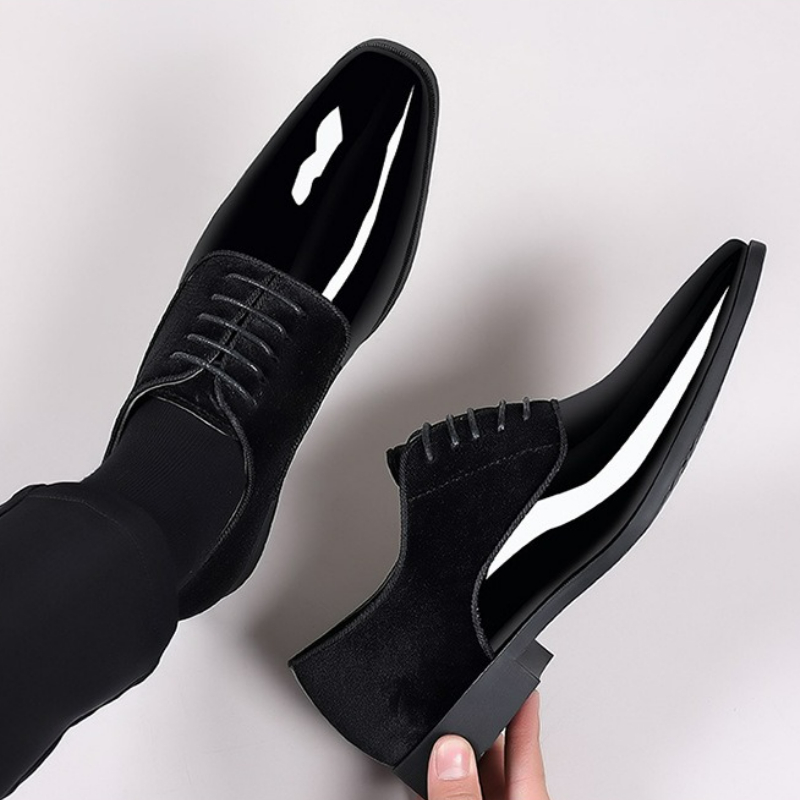 Classic Men's Leather Shoes Patent Leather Dress Shoes Lace Up Office Work Shoes Pointed Toe Wedding Oxfords Plus Size Shoe New