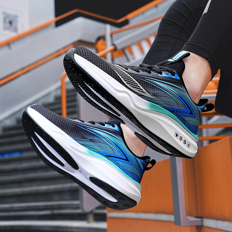 Men Autumn Mesh Fabric Shoe Leisure Thick Soled Sportshoes Wear-Resistant Anti Collision Casual Shoes Non Slip Sneakers comfort