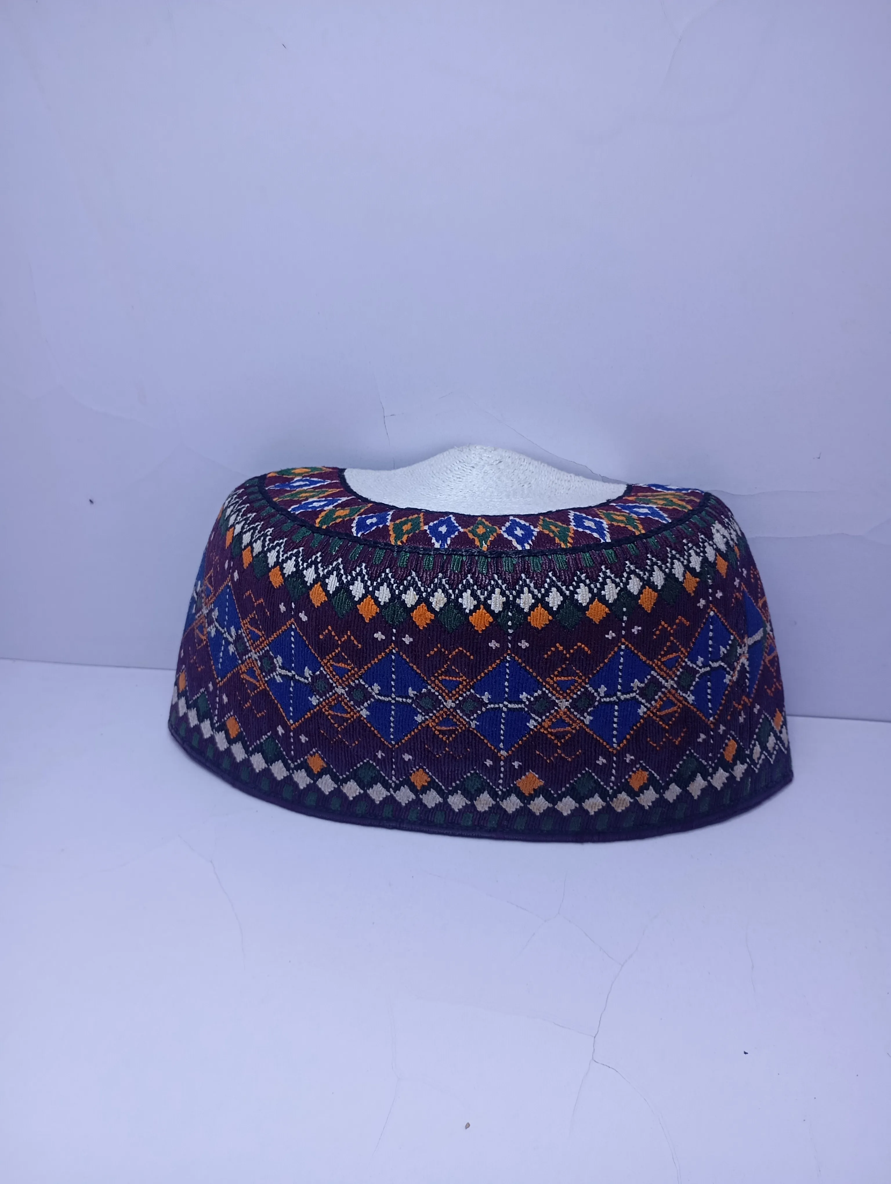 Original Handwoven Hausa Fulani Zawa Cap – Bangol Kindei Bama Style | Men’s Knitted Maiduguri Cap Sizeof 22 