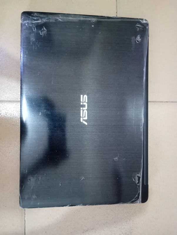 Samsung ATIV 500T Touchscreen 2GB RAM 64GB eMMC Tablet PC