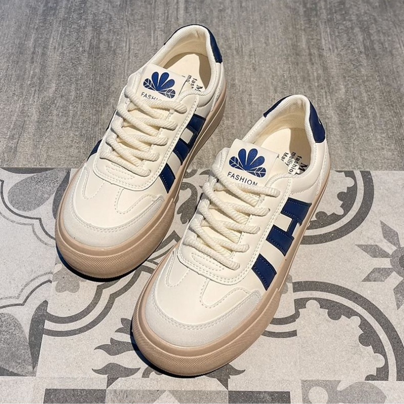 Women's Vulcanize Shoes Design Round Toe Lace Up Sports Casual Women's Sneaker Shoes Comfortable flat shoes zapatos de mujer