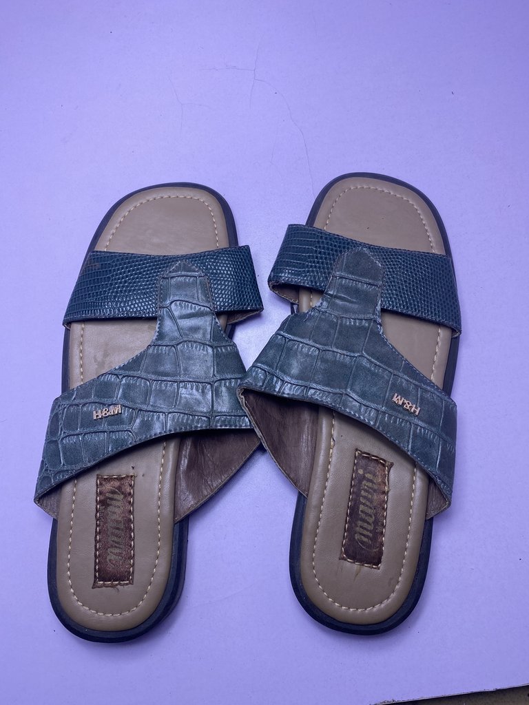 Maun (Green) - Unique Green Men's Shoes for a Bold Look  