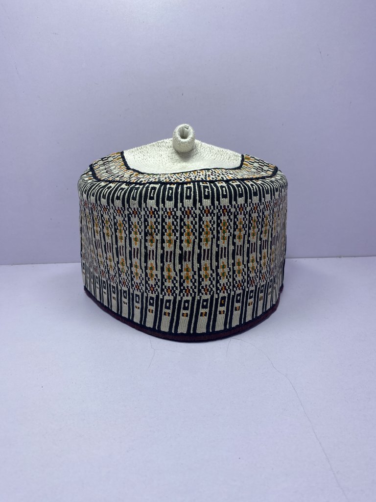White Stripped – Hausa/Fulani Cap, Kufi, Handwoven Cap, Zawa