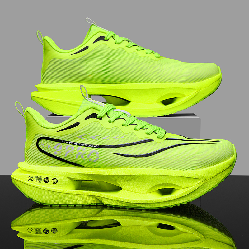 Summer Men's Running Shoes New Professional Carbon Plate Sports Training Shoes Outdoor Non-slip Shock-absorbing Tennis Shoes