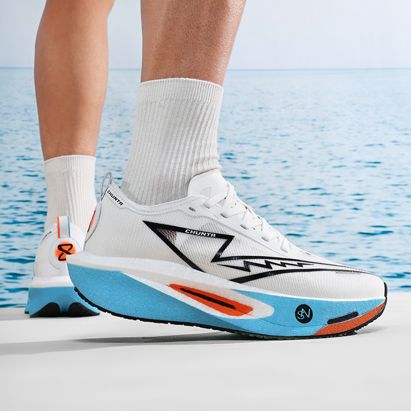 Running Shoes Carbon Board Speciality Marathon Men Sports Breathable Lightweight   Rebound Anti Slip Couple Running Shoes