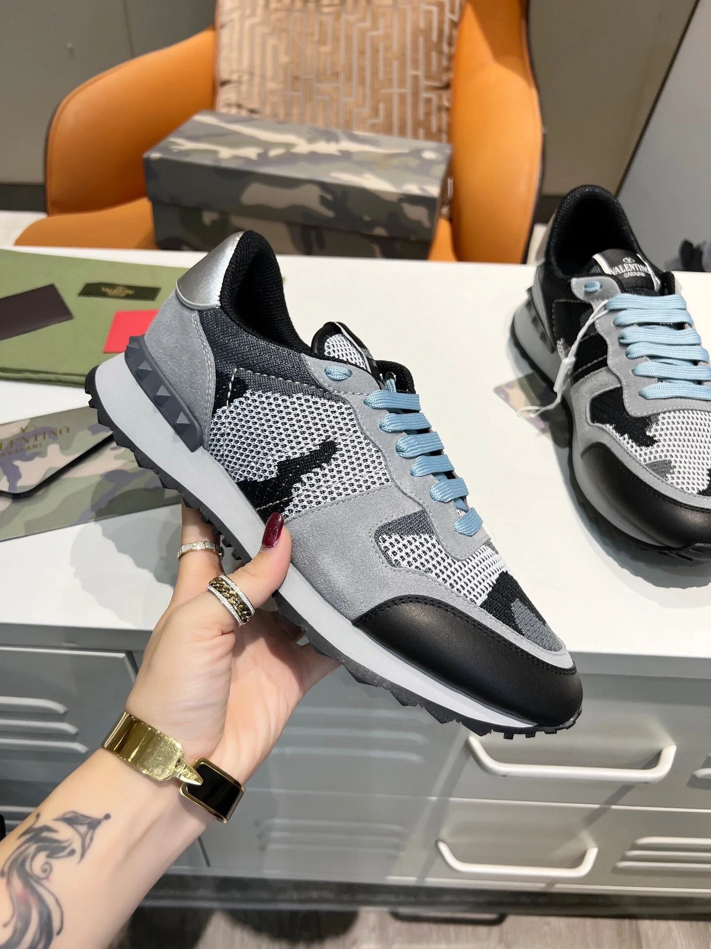 Men's Low Top Canvas Sneakers Rivet Camouflage Sports Casual Trendy Shoes Spring Autumn Leather Sole Adult China Made