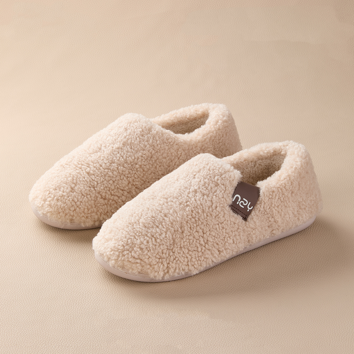 Winter Home Slippers for Women Warm Thick Sole Non Slip Indoor Slippers for Men Fluffy Bedroom Slippers for Unisex