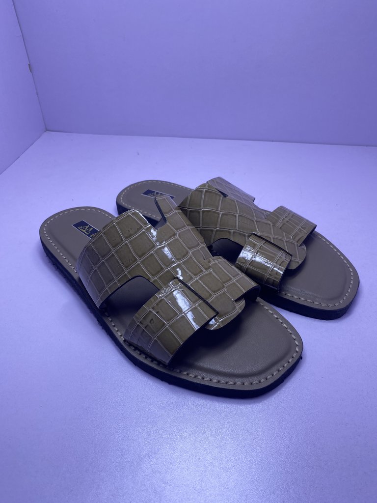 A.A Zakee - Fashionable Men's Sandals for Casual and Traditional Wear  