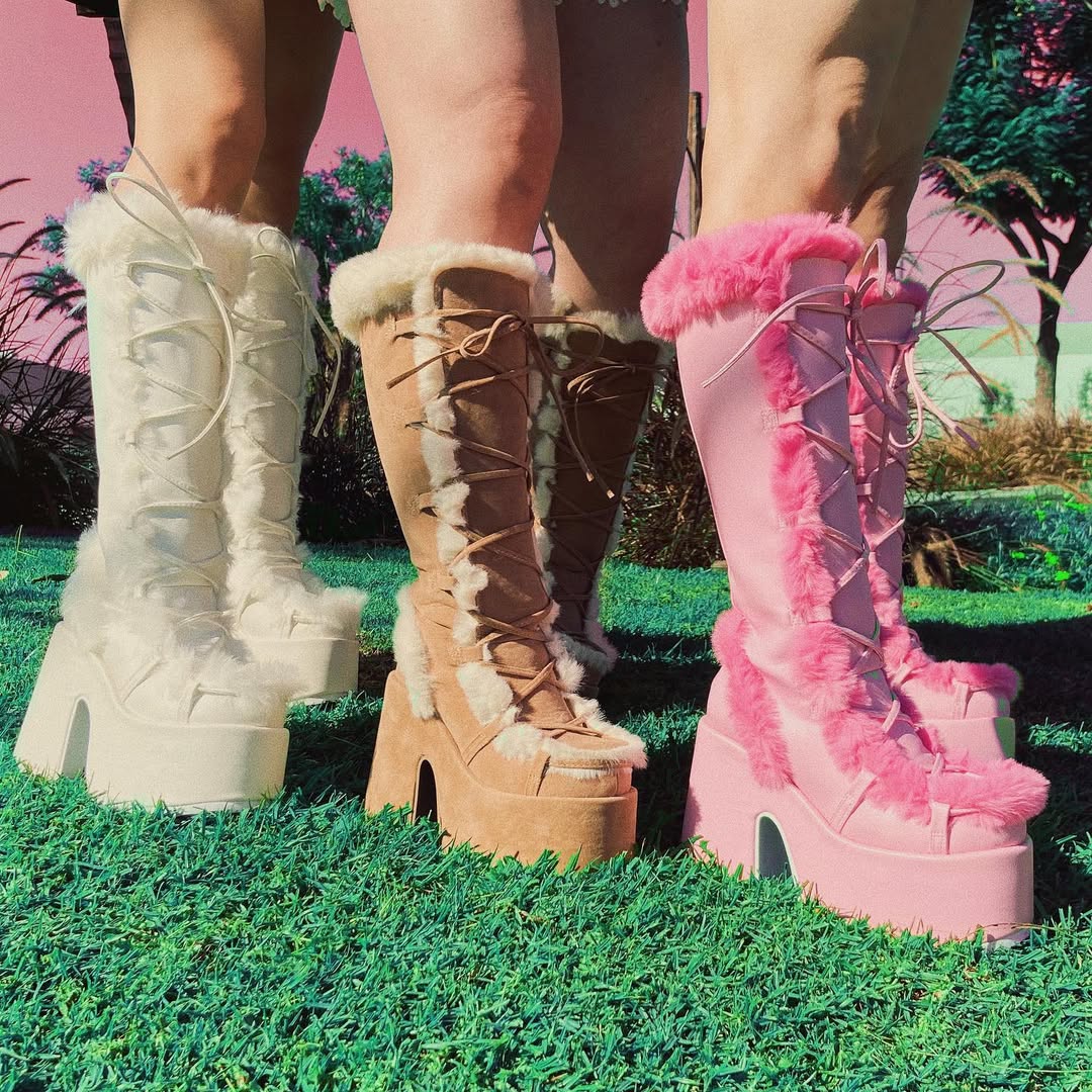 Big Size 46 Winter y2k Pink Knee High Boots Women White Chunky Platform Boots Gothic Black Faux Fur Block High Heels Boots Shoe