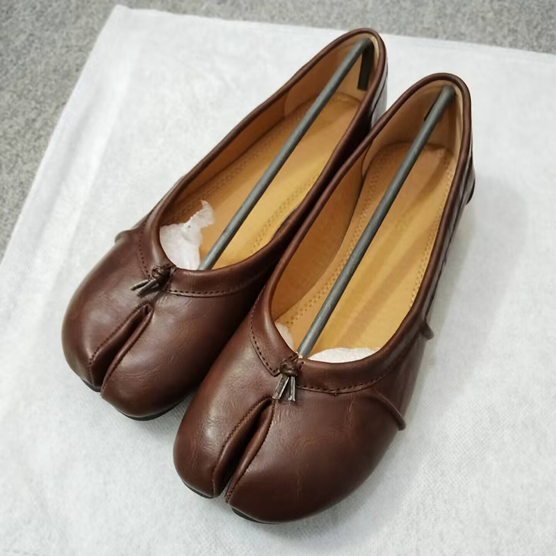 Fashion Soft Leather Split Toe Women Tabi Ballet Flats Spring Autumn Comfortable Walking Lazy Loafers Casual Girls Dance Shoes