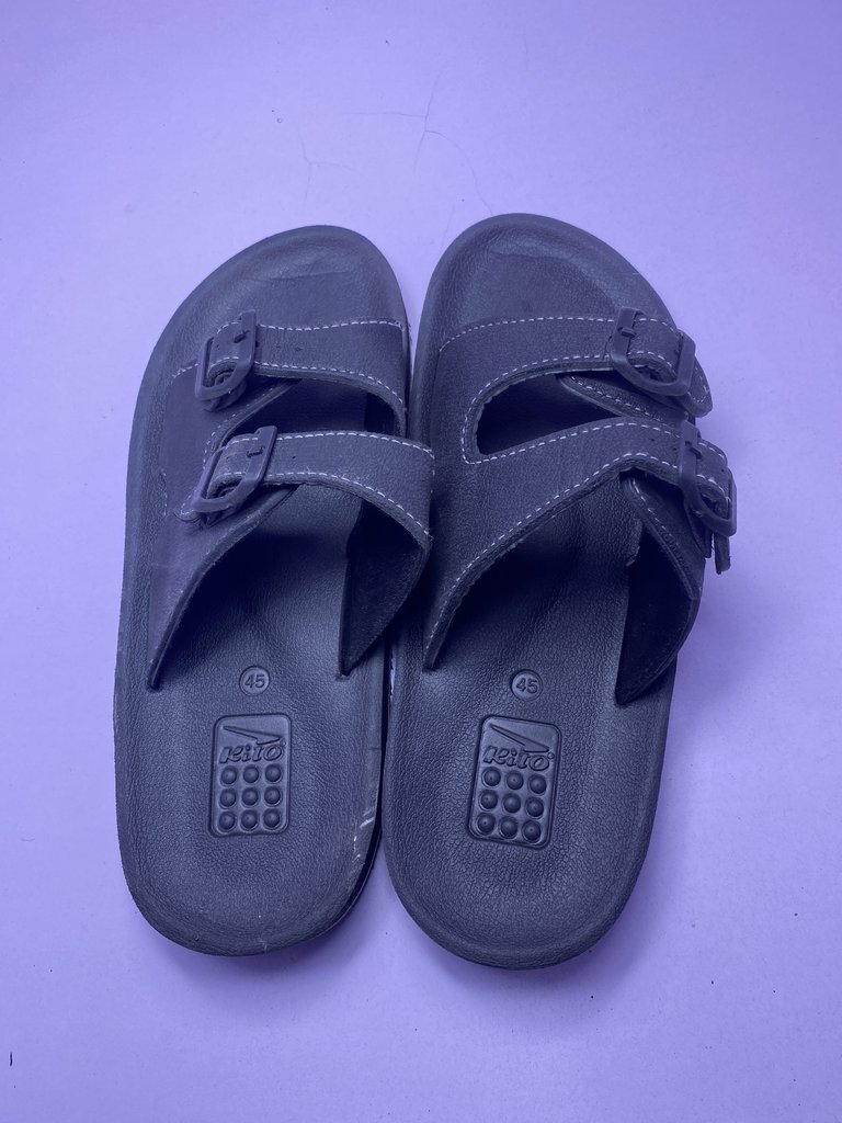 Kito - Stylish and Comfortable Men's Slippers and Sandals  