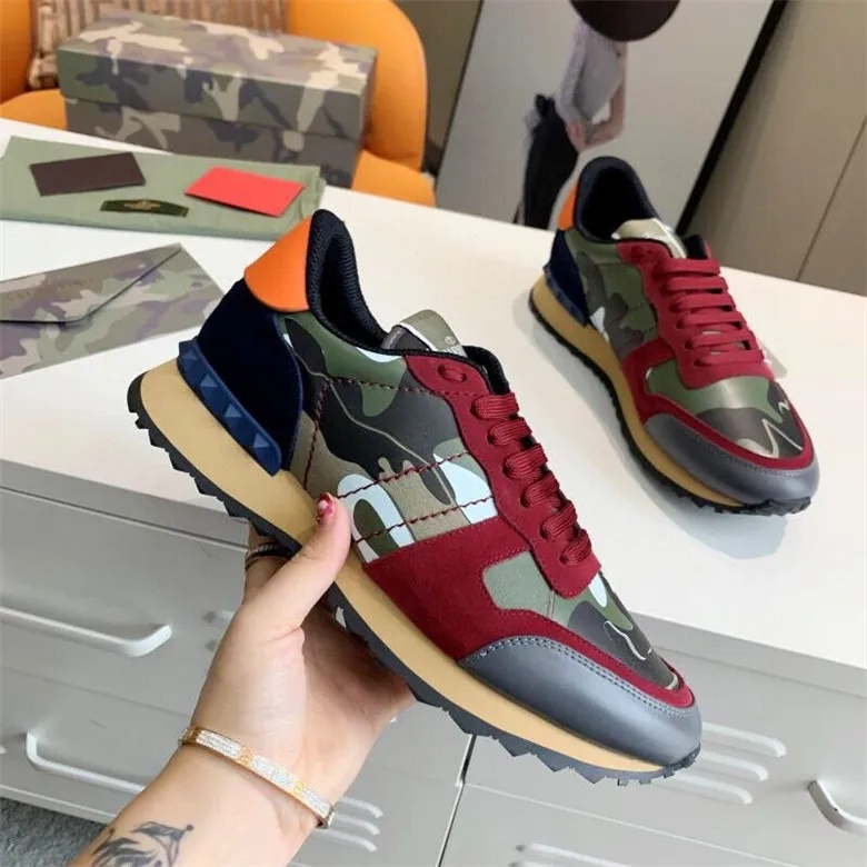 Men's Low Top Canvas Sneakers Rivet Camouflage Sports Casual Trendy Shoes Spring Autumn Leather Sole Adult China Made