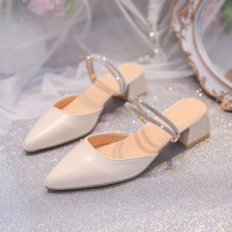 new Korean version fashion rhinestone toe slippers thick-heeled pointed women's summer Hong Kong style two-wear sandals