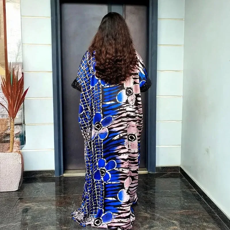 Abayas For Women Dubai Luxury 2025 African Muslim Fashion Dress Caftan Marocain Evening Party Dresses Boubou Robe Djellaba Femme