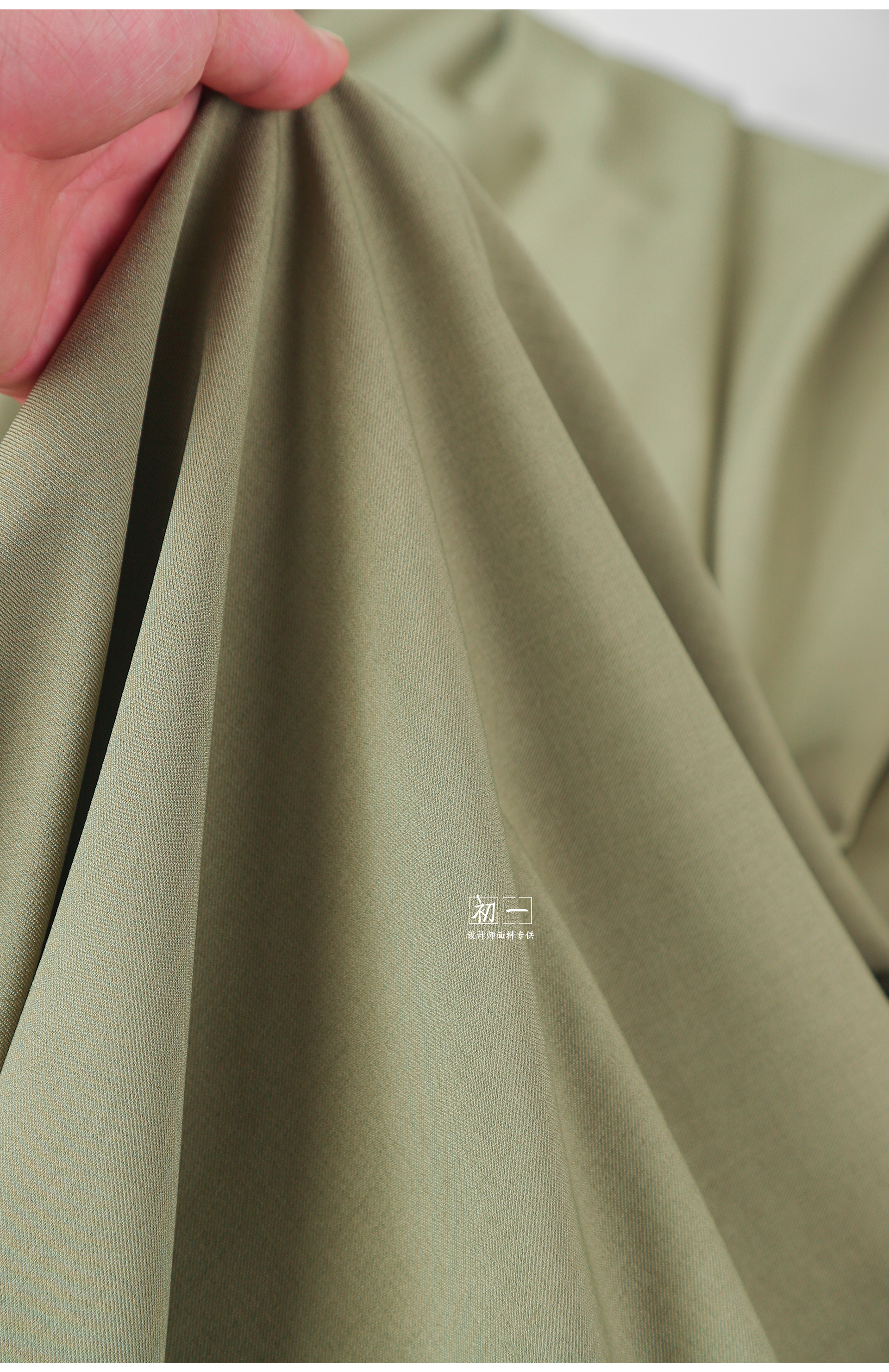 Dark Pattern Men\'s Suit Fabric High Quality By The Meter for Clothing DIY Sewing Anti-wrinkle Designer Cloth Soft White Black