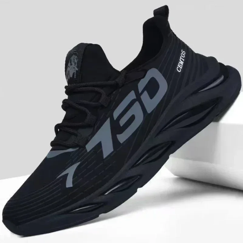Men's shoes new summer breathable network surface tide brand sports leisure running light network red boom fashion shoes
