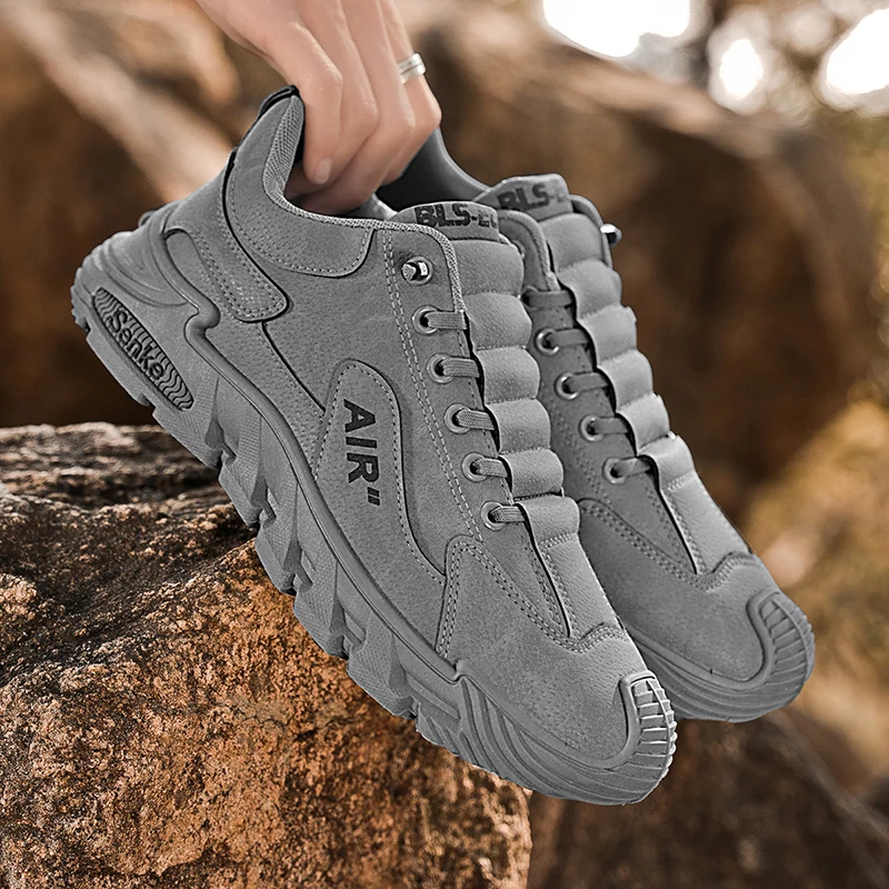 2025 New Sle Breathable Men's Work Shoes Slip-On Anti-Slip Wear-Resistant Casual Sports Shoes Thick Bottom Labor Protection