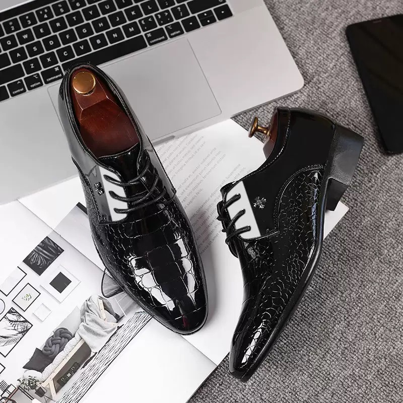 Men's  Leather Shoes Black Soft Leather Soft Bottom Spring And Autumn Best Man Men's Business Formal Wear plus size 38-48