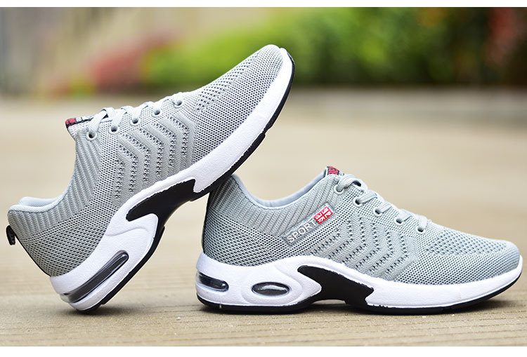 2025 new spring trend sports men's shoes Lace-up thick sole casual breathable fashion shoes Large size Wear skid resistance