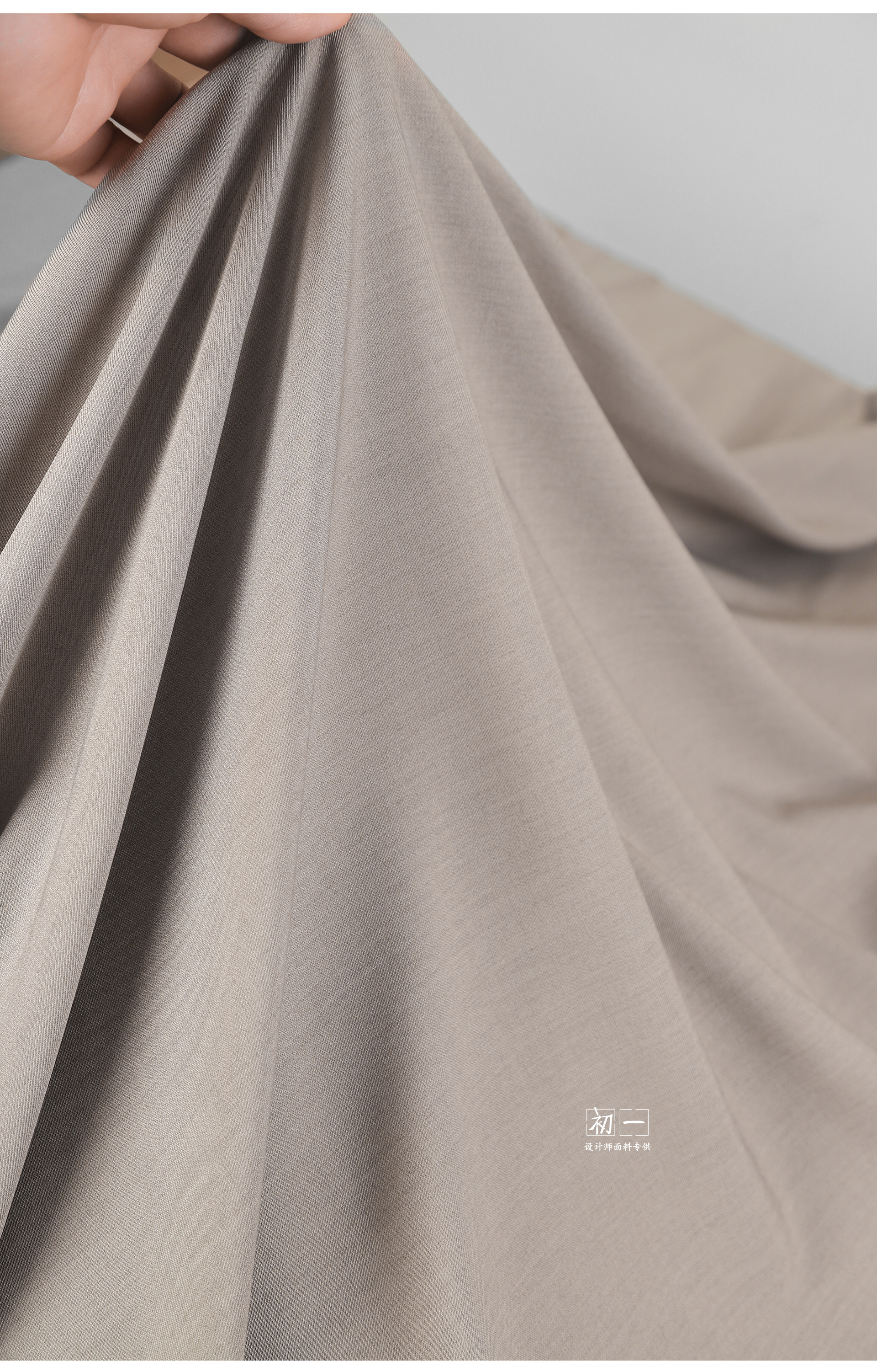 Dark Pattern Men\'s Suit Fabric High Quality By The Meter for Clothing DIY Sewing Anti-wrinkle Designer Cloth Soft White Black