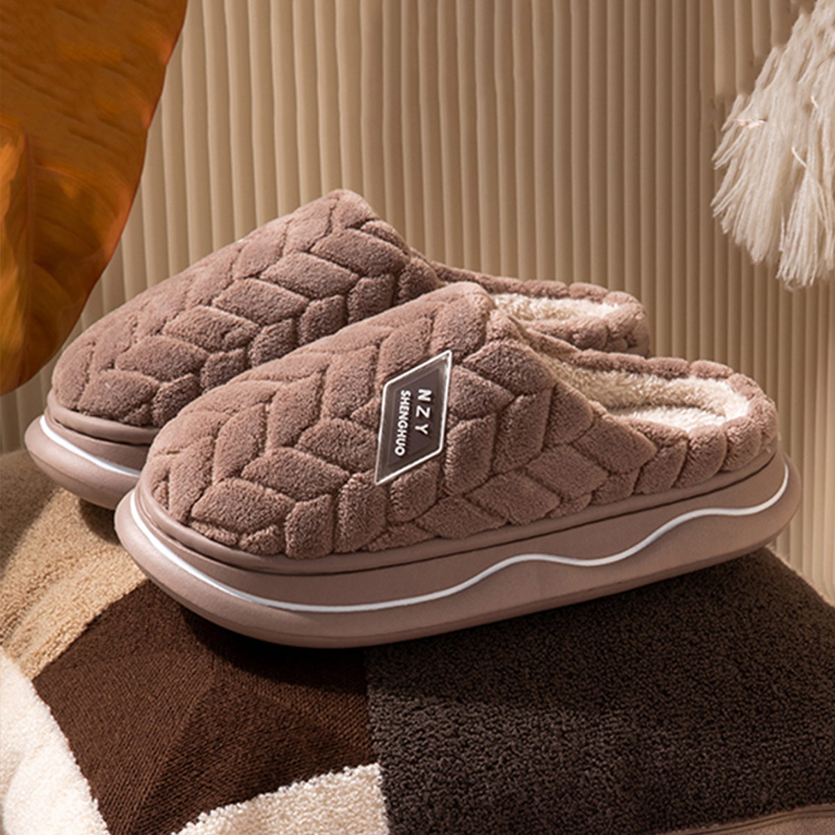 Winter Home Slippers for Women Warm Thick Sole Non Slip Indoor Slippers for Men Fluffy Bedroom Slippers for Unisex