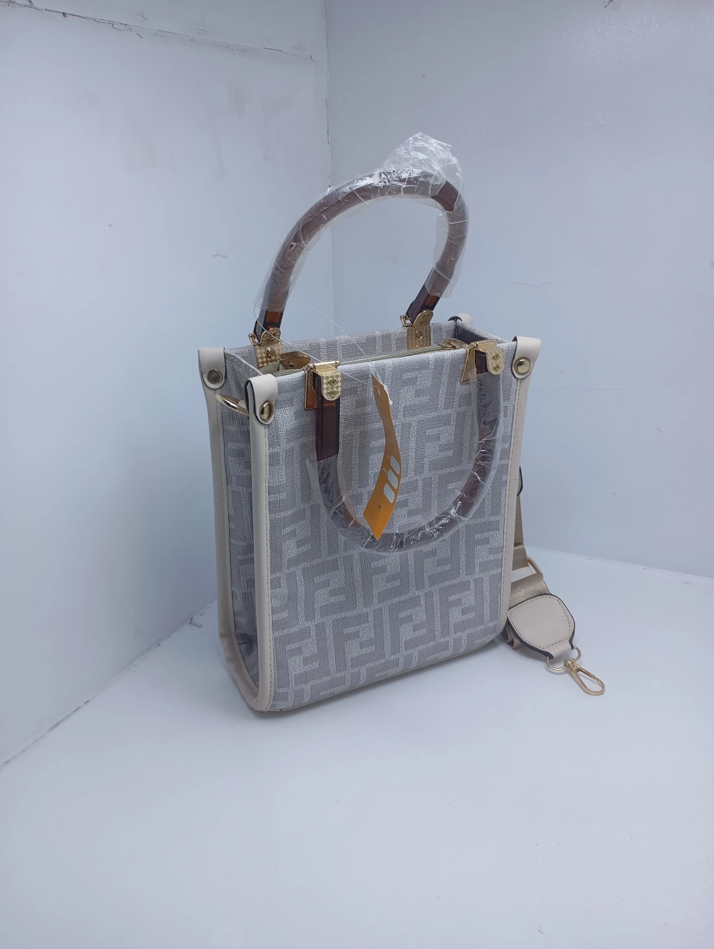 Fendi Peekaboo Style Designer Handbag