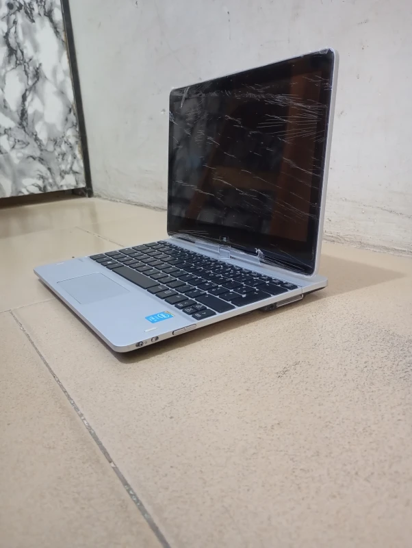 HP EliteBook Revolve 810 G2 Core i5 8GB RAM 256GB SSD Convertible Laptop