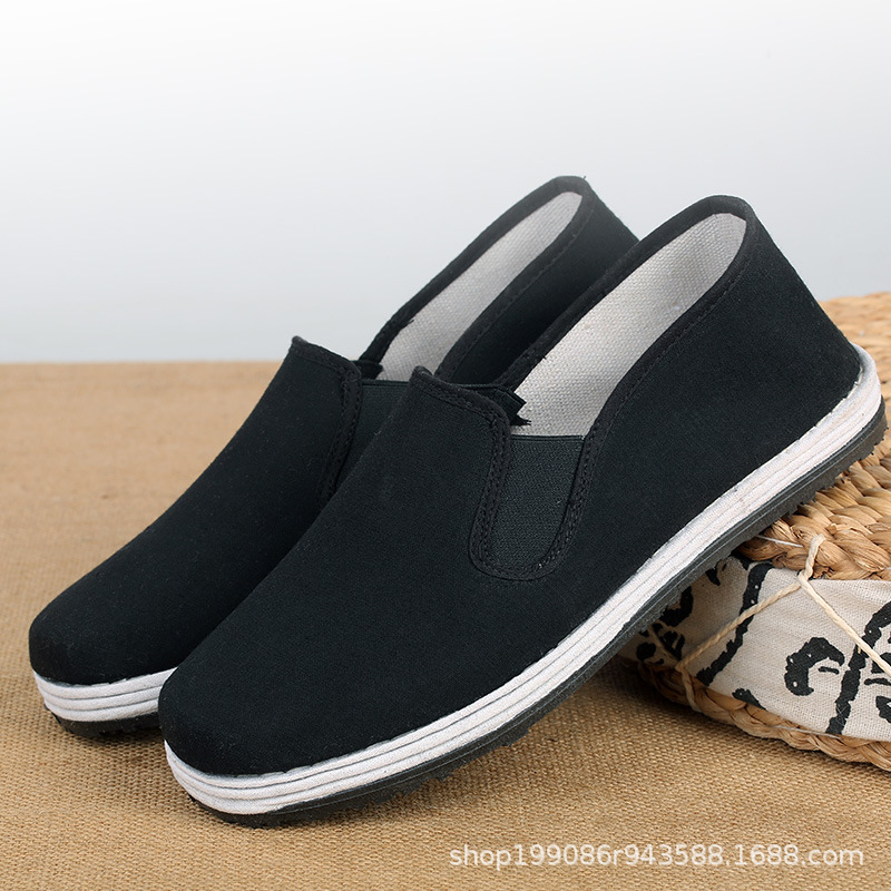 Old Beijing Thousand Layer Bottom Comfortable Soft Sole Cloth Shoes