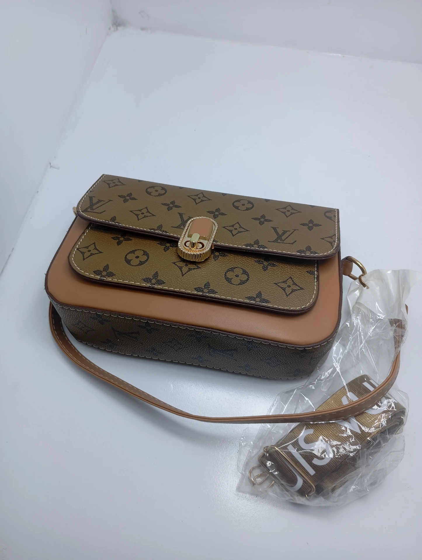 Louis Vuitton Premium Monogram Handbag