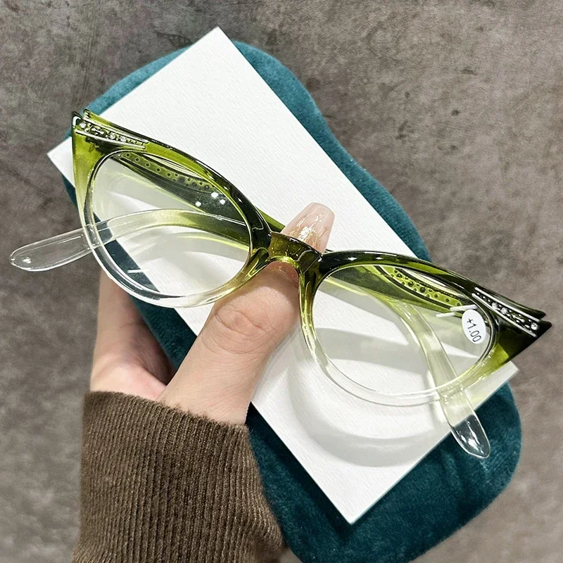 Classic Candy Color Reading Glasses New Diamond Inlaid Cat Eye Presbyopia Glasses Men and Women Eyeglasses Diopter 0 To +4.0