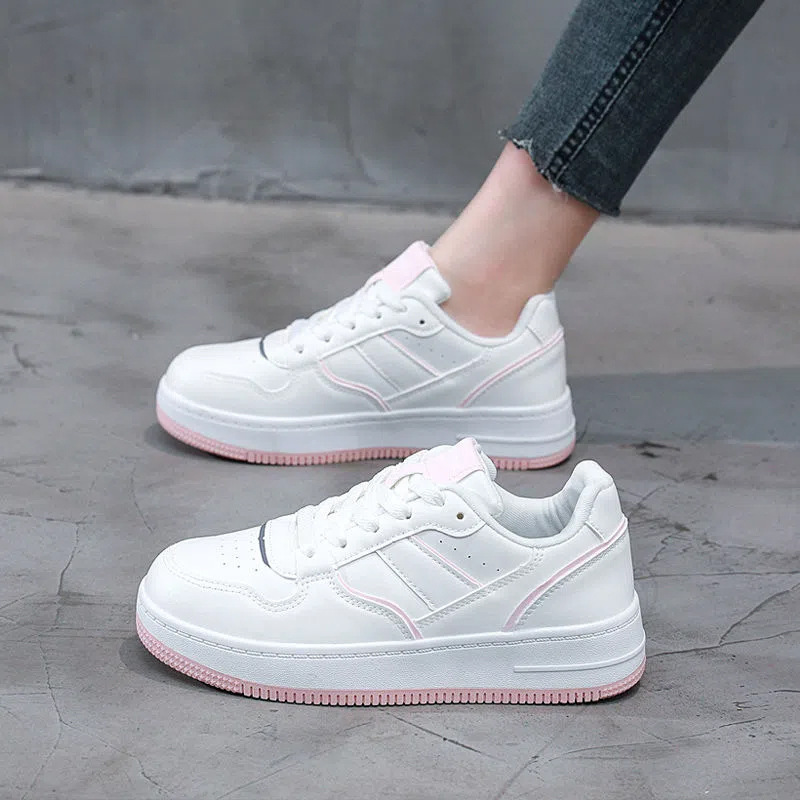 New 2024 Woman Tennis Sneakers Fashion Comfort  Sports Board Shoes Casual Academy Style Little White Shoes Female Spring autumn