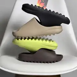 Summer Beach Ourdoor Slides Ladies Slippers Platform Mules Shoes Woman Flats 2023 Men Fashion Slippers Indoor Household Slides