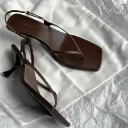Retro Square Toe Clip Toe Sandals Kitten Heel Back Strap Brown Solid Concise French Style Sexy Fashion Women Shoes Summer Casual